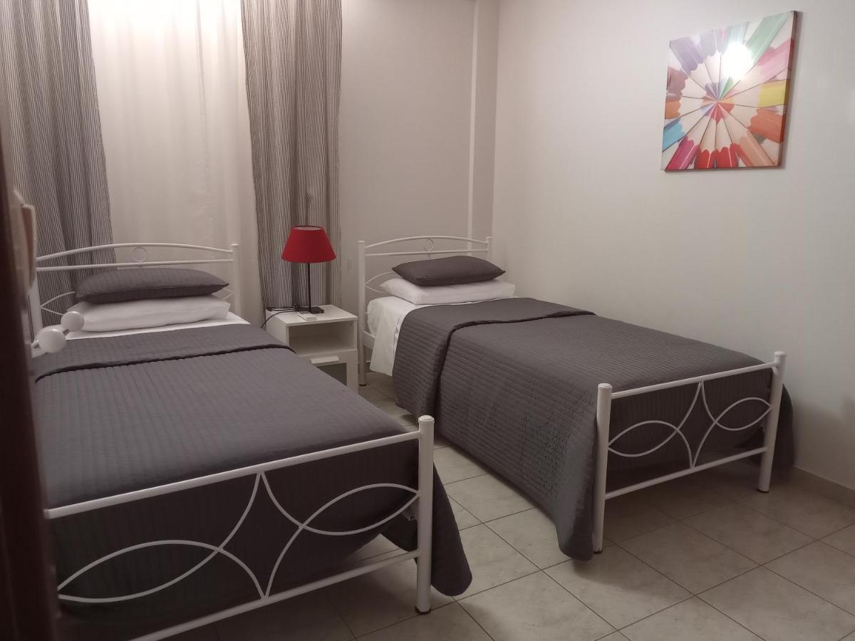 Tholos Bay Suites Kavoúsion 외부 사진
